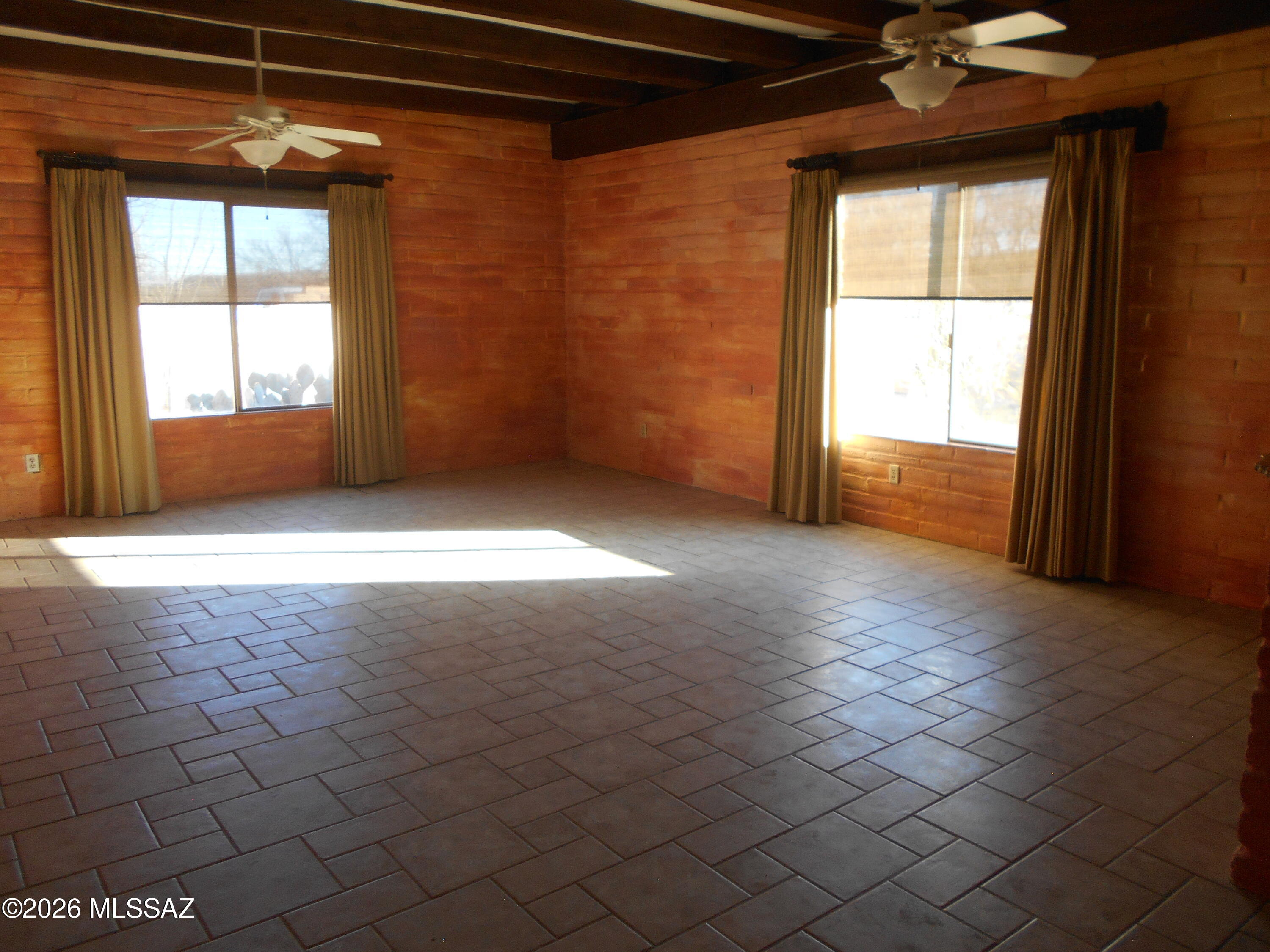 2223 North Ocotillo Road Benson, AZ 85602 - Photo 10 of 50 Great Room
