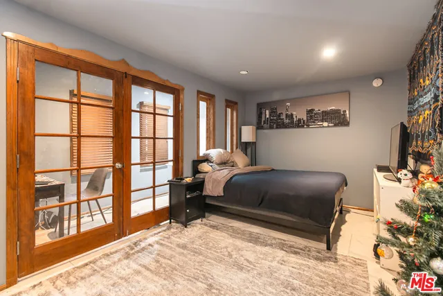 a utility room with sink dryer and washer