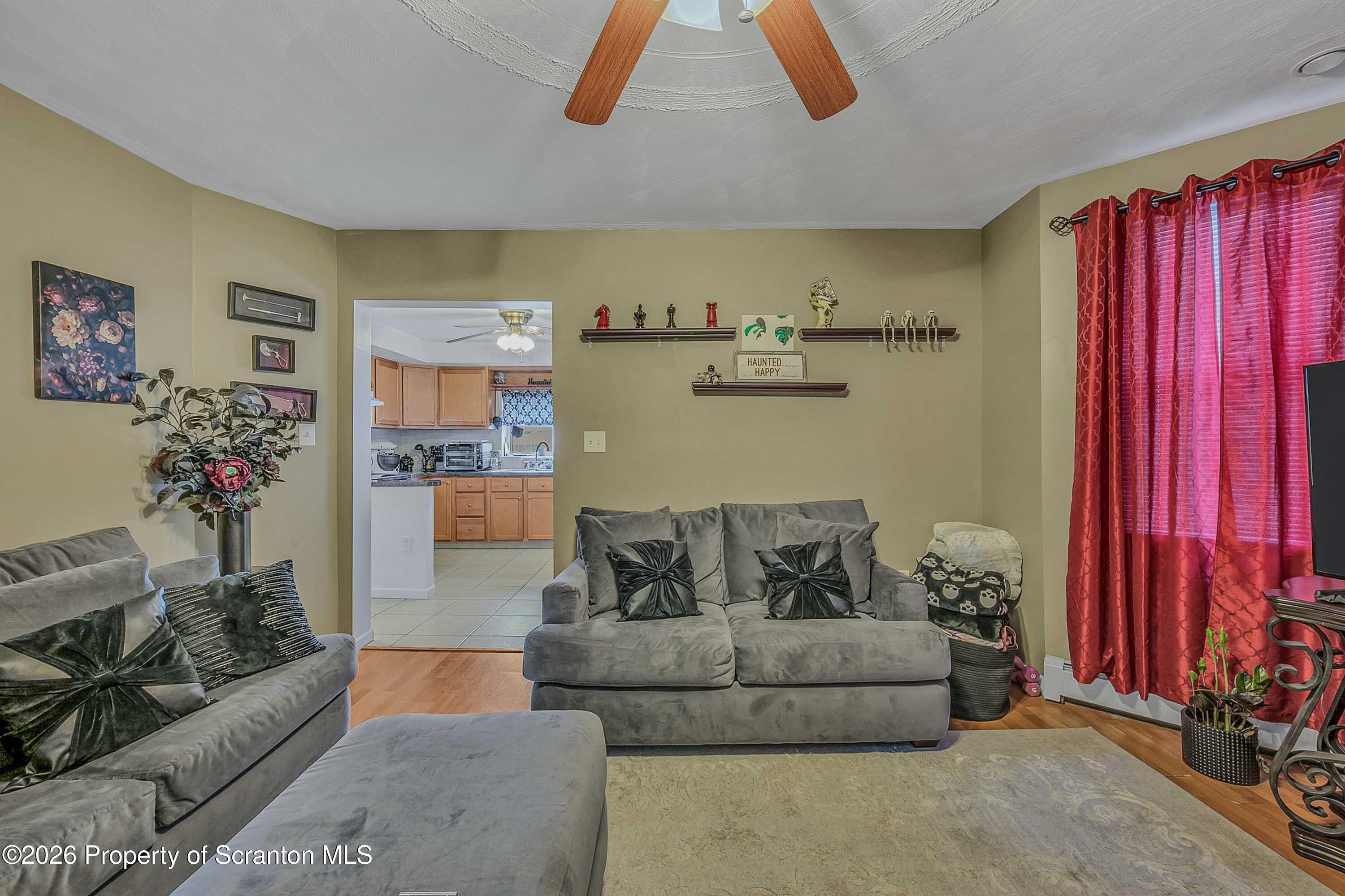 1406 Dorothy Street Scranton, PA 18504 - Photo 18 of 36 Dorothy -18