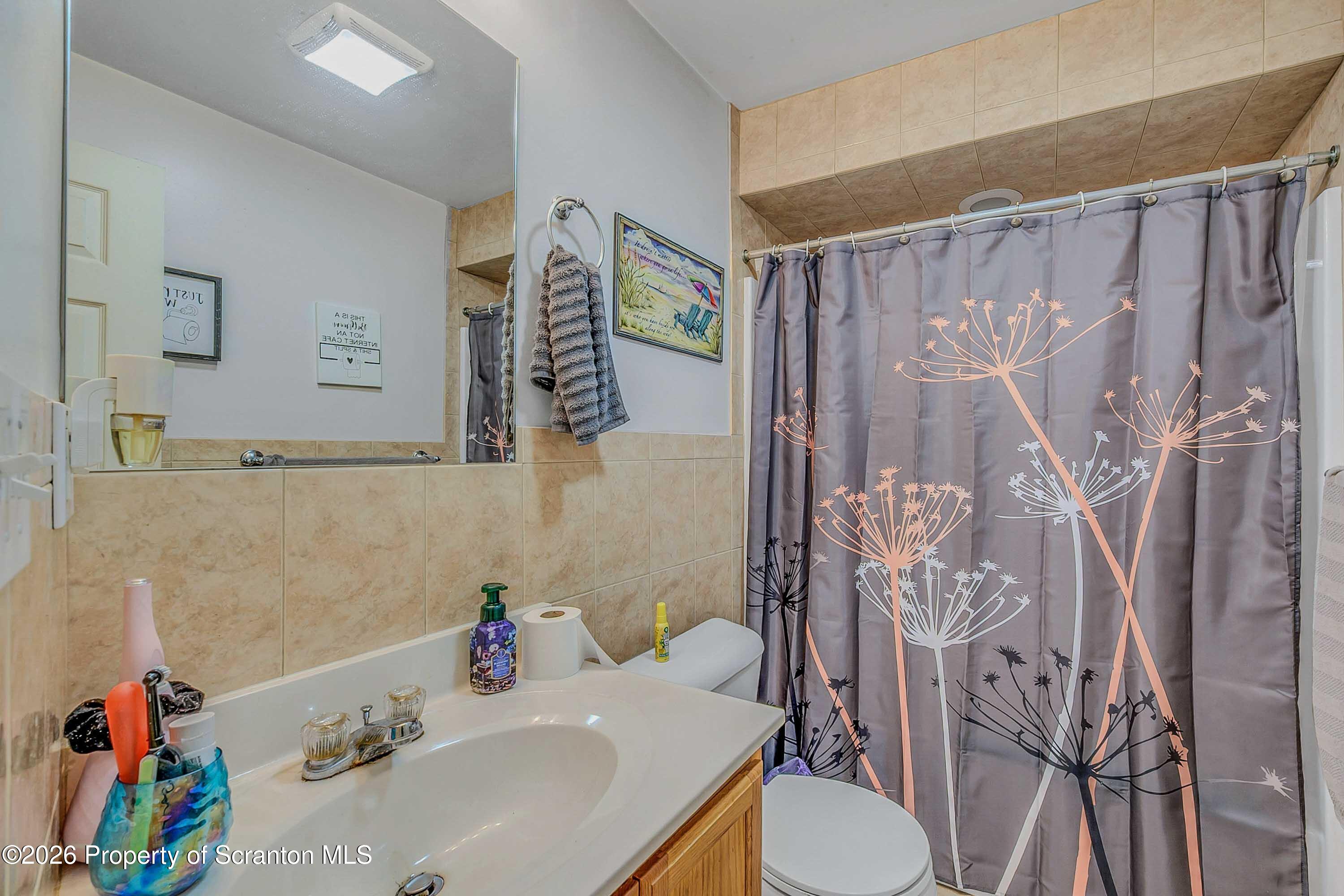 1406 Dorothy Street Scranton, PA 18504 - Photo 27 of 36 Dorothy -27