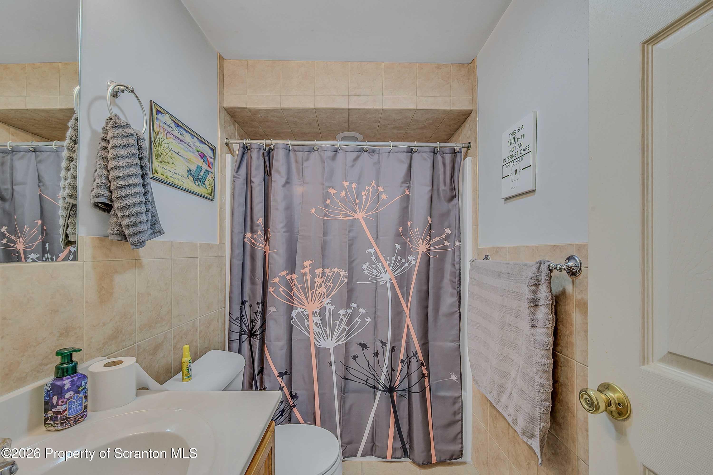 1406 Dorothy Street Scranton, PA 18504 - Photo 28 of 36 Dorothy -28