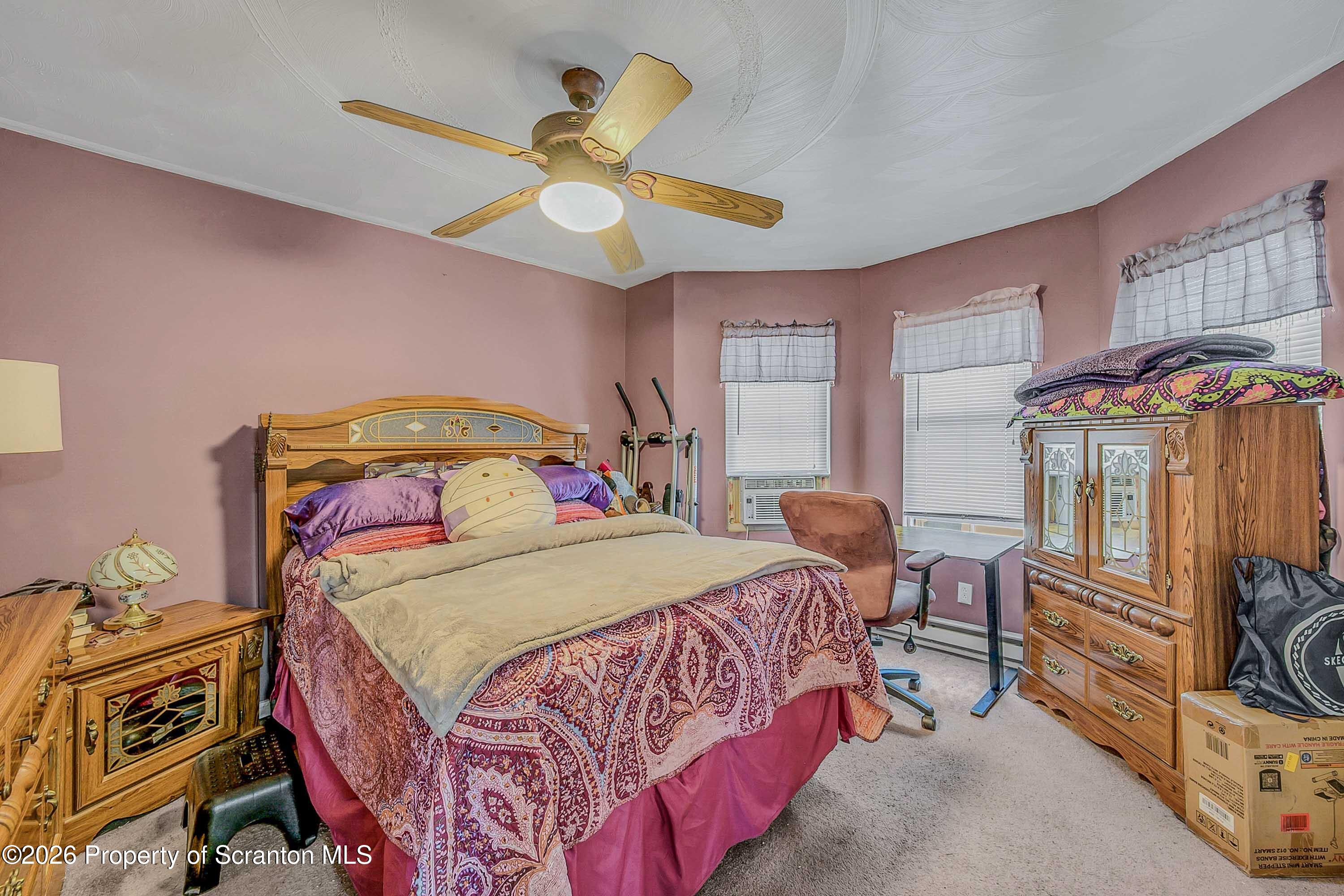 1406 Dorothy Street Scranton, PA 18504 - Photo 29 of 36 Dorothy -29