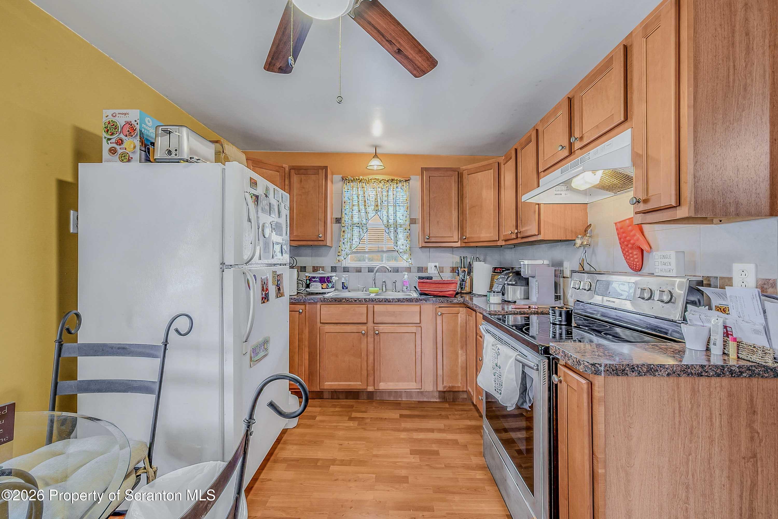 1406 Dorothy Street Scranton, PA 18504 - Photo 31 of 36 Dorothy -31