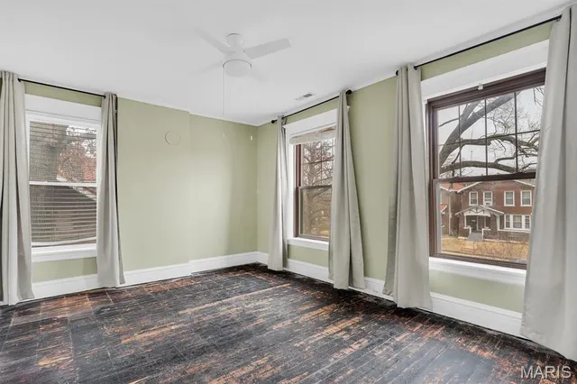 $300,000 | 5854 Waterman Boulevard, St. Louis, MO 63112