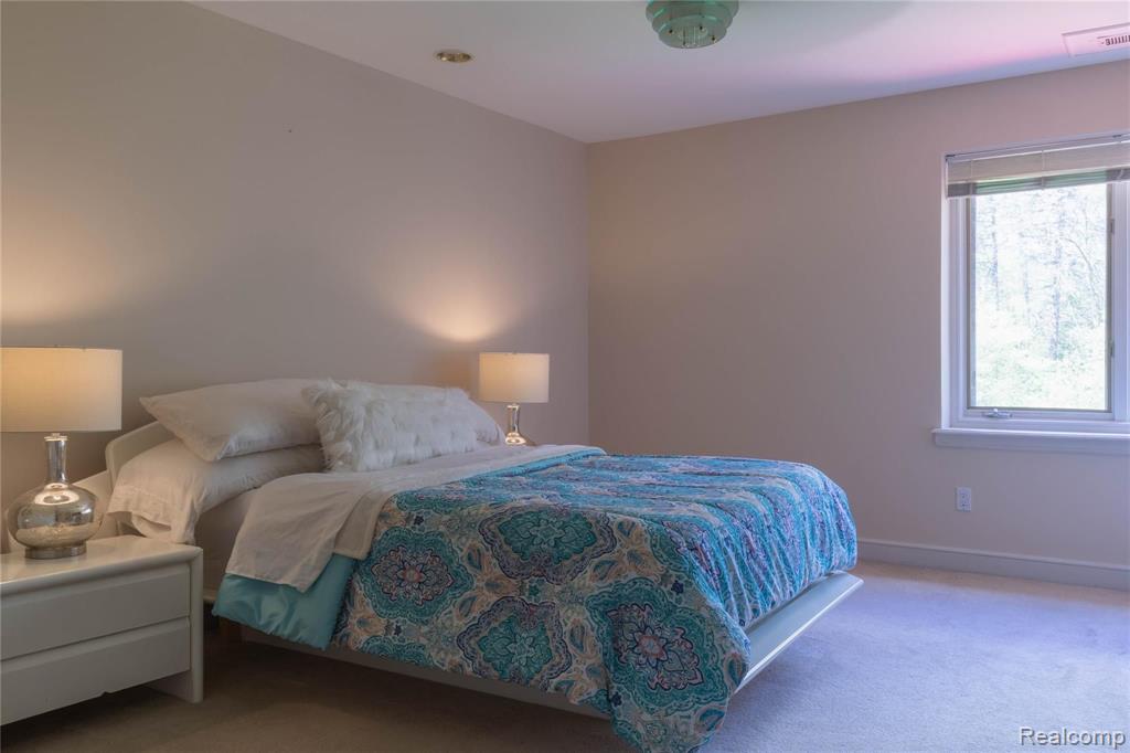 1651 Washington Road Rochester Hills, MI 48306 - Photo 41 of 60