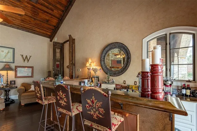 $1,650,000 | 1900 Williams Avenue, Natchitoches, LA 71457