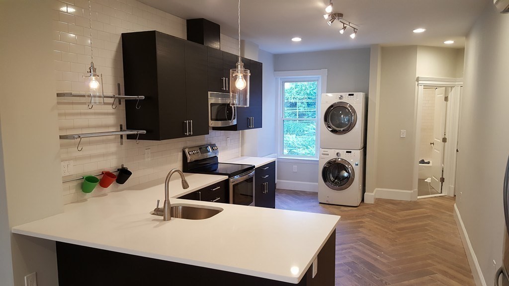 16 Strathmore Road, Unit 2 Brookline, MA 02445 - Photo 4 of 22