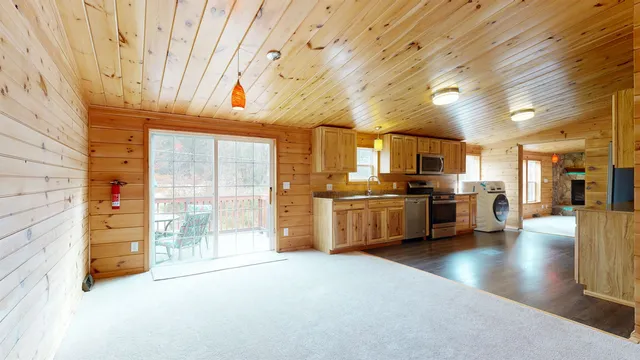$675,000 | 485 Browns Trace, Jericho, VT 05465