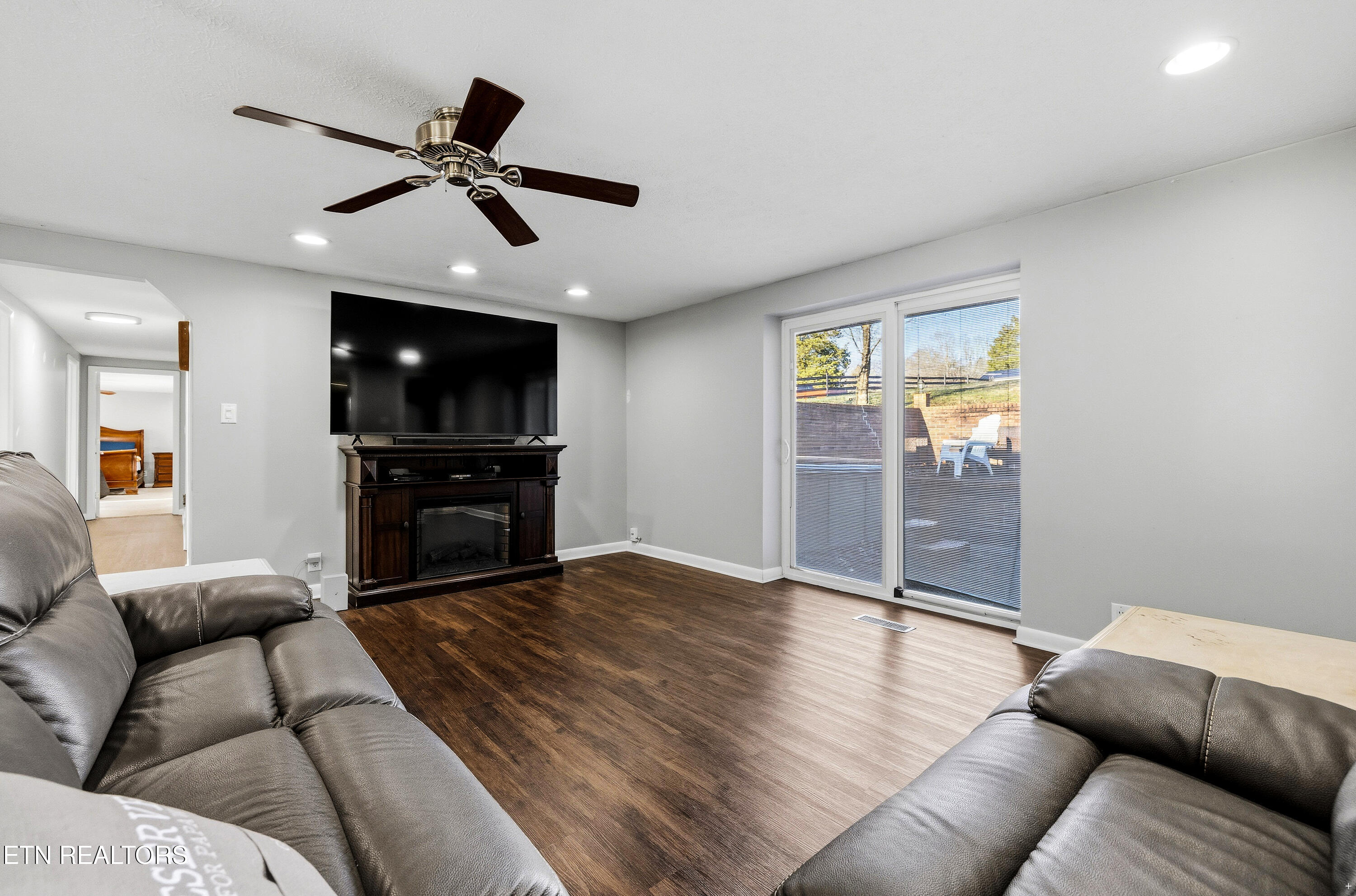 1088 East Wolf Valley Road Heiskell, TN 37754 - Photo 8 of 29 Positive Perceptions-4