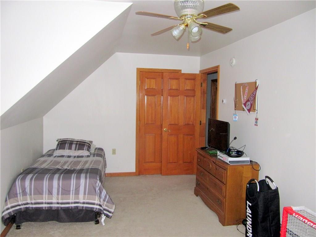 268 Country Club Road Oakland, ME 04963 - Photo 21 of 34 Another view of Bedroom 1