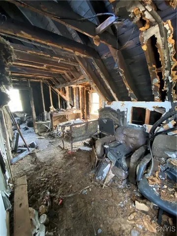 $175,000 | 121 Pond Street, Syracuse, NY 13208