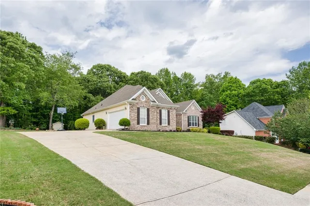 $2,300 | 4264 Milford Place Northeast, Hoschton, GA 30548