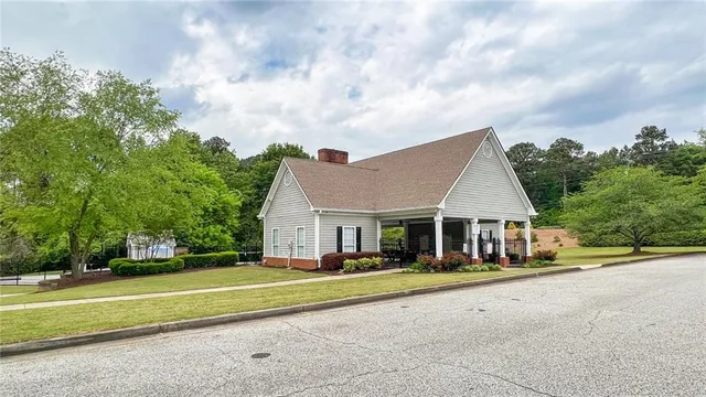 $2,300 | 4264 Milford Place Northeast, Hoschton, GA 30548