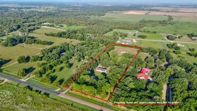 $360,000 | 6109 County Road 225, East Bernard, TX 77435