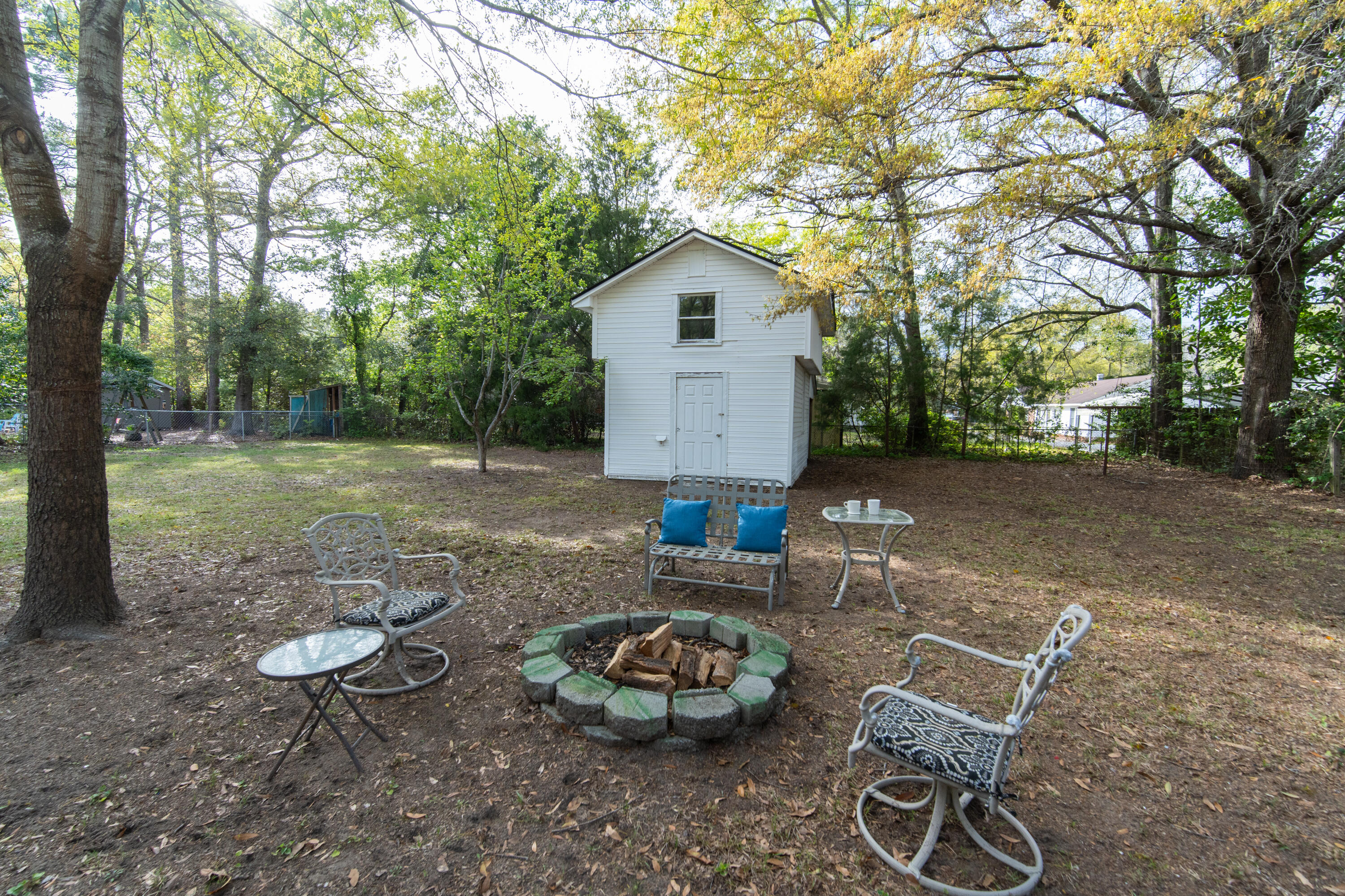 768 Fort Johnson Road Charleston, SC 29412 - Photo 35 of 42 768 Fort Johnson Rd-35