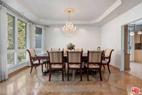 $1,495,000 | 121 North Almont Drive, Unit 303, Beverly Hills, CA 90211