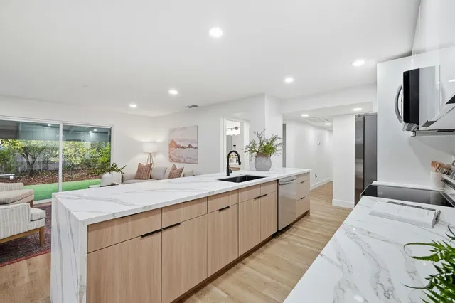 $640,000 | 6342 Perrin Way, Carmichael, CA 95608