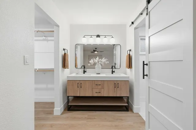 $640,000 | 6342 Perrin Way, Carmichael, CA 95608