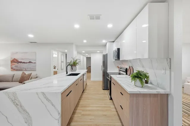 $640,000 | 6342 Perrin Way, Carmichael, CA 95608