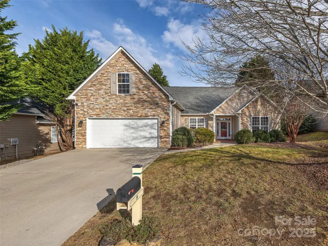 $550,000 | 9 Hadley Park Way, Arden, NC 28704