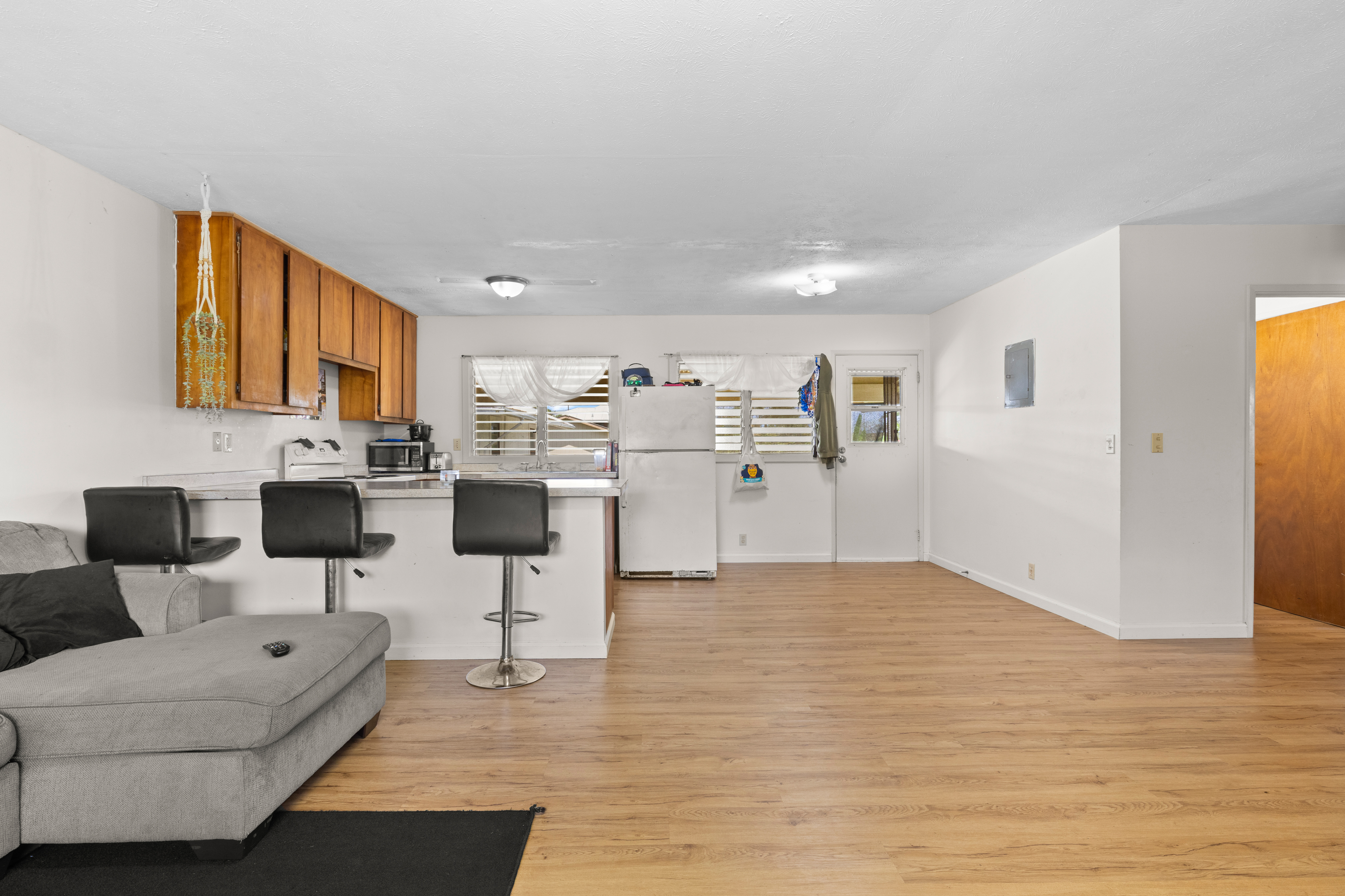 619 Mililani Street Hilo, HI 96720 - Photo 3 of 28