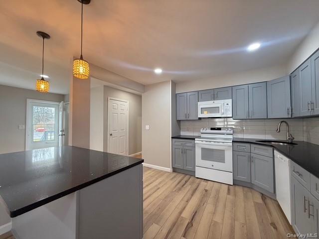 227 Whalesback Road Red Hook, NY 12571 - Photo 6 of 19 Gleaming countertops