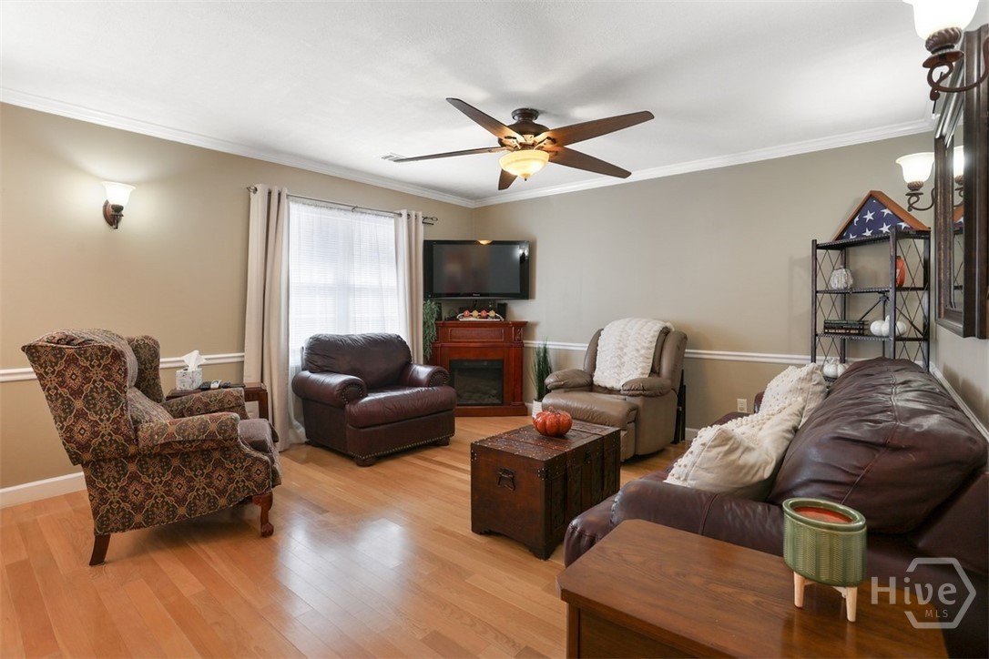 205 Dekle Road South Register, GA 30452 - Photo 31 of 55 Living Room in Mother in Law suite