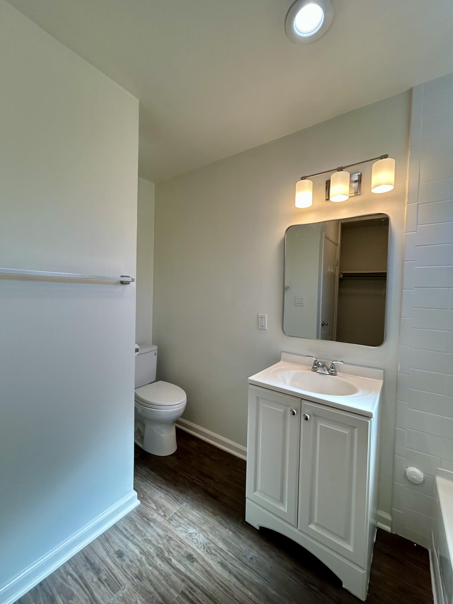 47 Ocean View Avenue, Unit 5 Santa Barbara, CA 93103 - Photo 10 of 12 IMG_0220