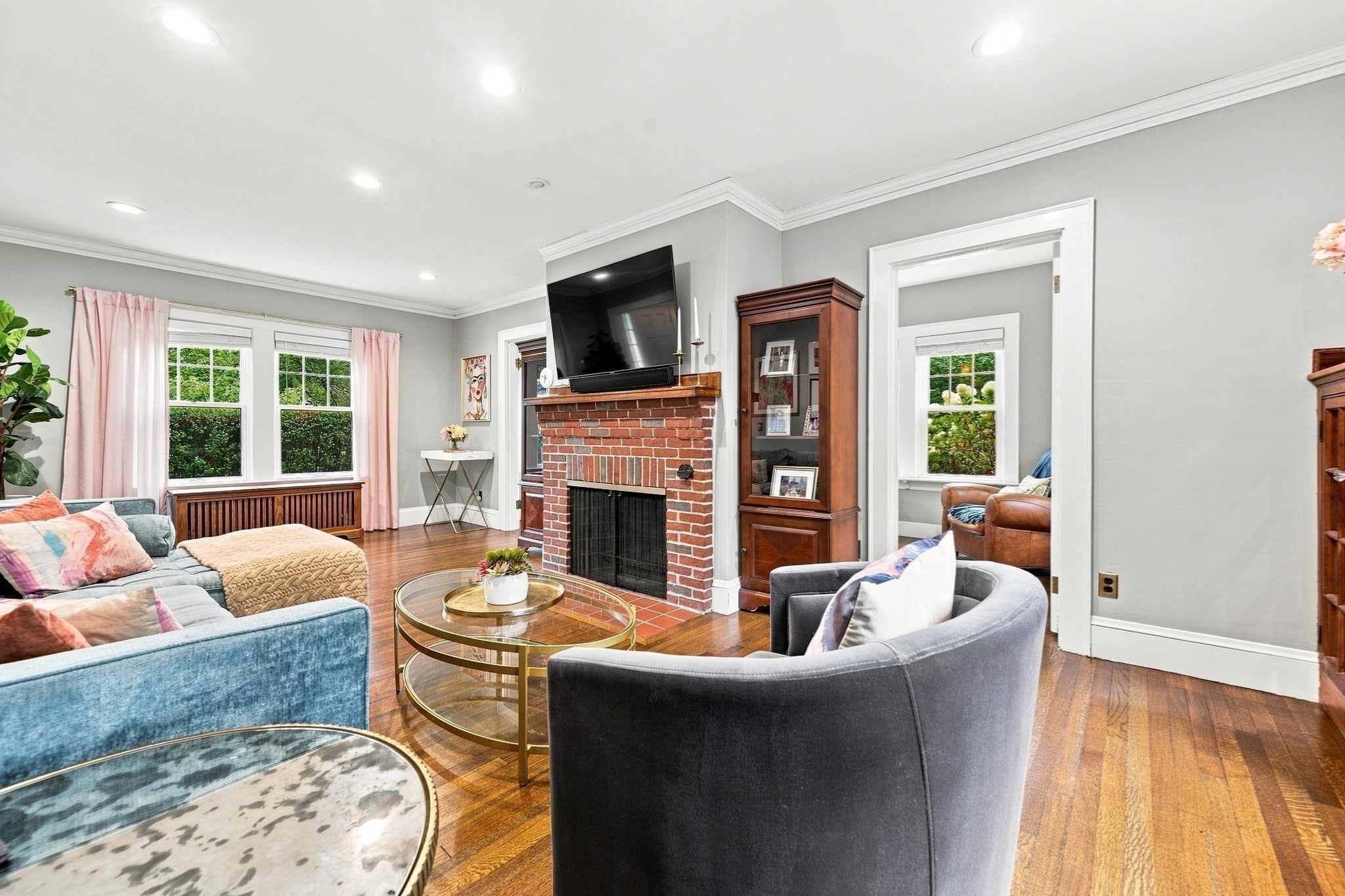 6 Geneva Road Melrose, MA 02176 - Photo 4 of 20 Gallery Image 4