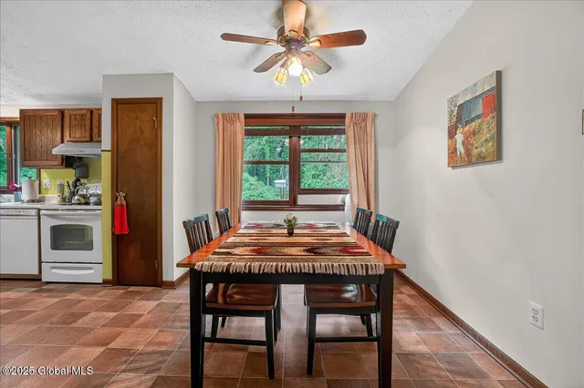 $399,900 | 585 Logtown Road, Glen, NY 12072