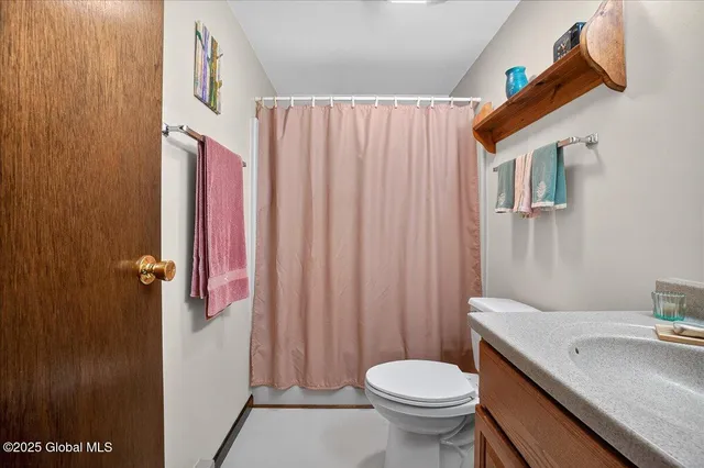 $399,900 | 585 Logtown Road, Glen, NY 12072