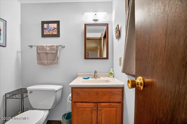 $399,900 | 585 Logtown Road, Glen, NY 12072