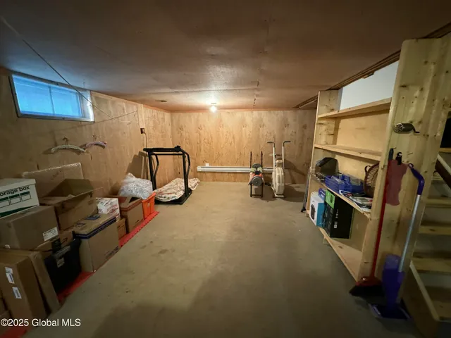 $399,900 | 585 Logtown Road, Glen, NY 12072