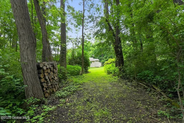 $399,900 | 585 Logtown Road, Glen, NY 12072