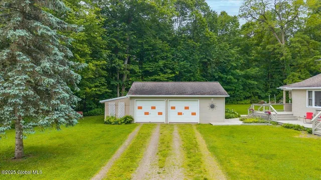 $399,900 | 585 Logtown Road, Glen, NY 12072