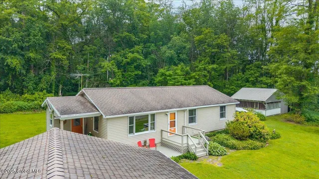 $399,900 | 585 Logtown Road, Glen, NY 12072