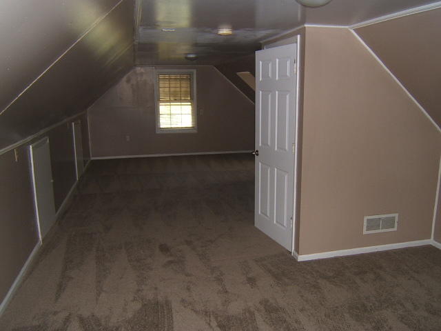 3008 Cove Road Roanoke, VA 24017 - Photo 17 of 18 DSCF9812