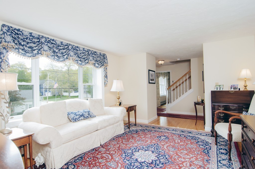 71 Inman Road Weymouth, MA 02188 - Photo 9 of 29 Gallery Image 9