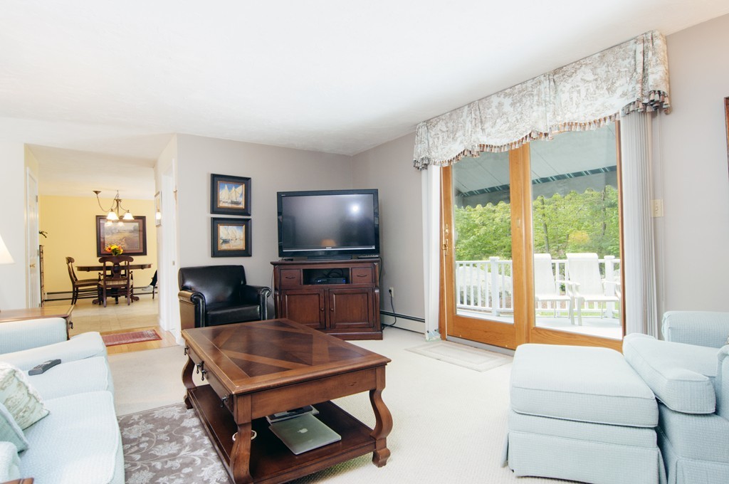 71 Inman Road Weymouth, MA 02188 - Photo 10 of 29 Gallery Image 10