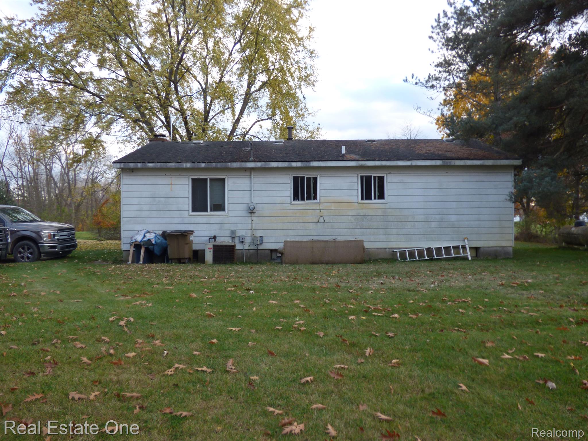3509 Five Mile Road South Lyon, MI 48178 - Photo 9 of 45 Gallery Image 9