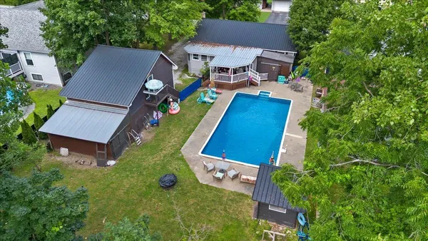 $500,000 | 49 Russell Street, St. Albans, VT 05478