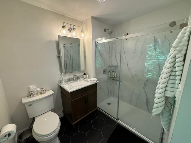 $19,000 | 231 Daniel Webster Highway, Lincoln, NH 03251