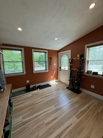 $19,000 | 231 Daniel Webster Highway, Lincoln, NH 03251