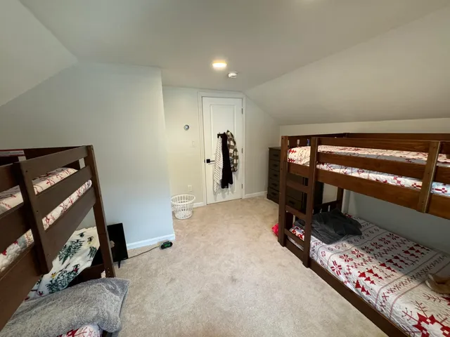 $19,000 | 231 Daniel Webster Highway, Lincoln, NH 03251