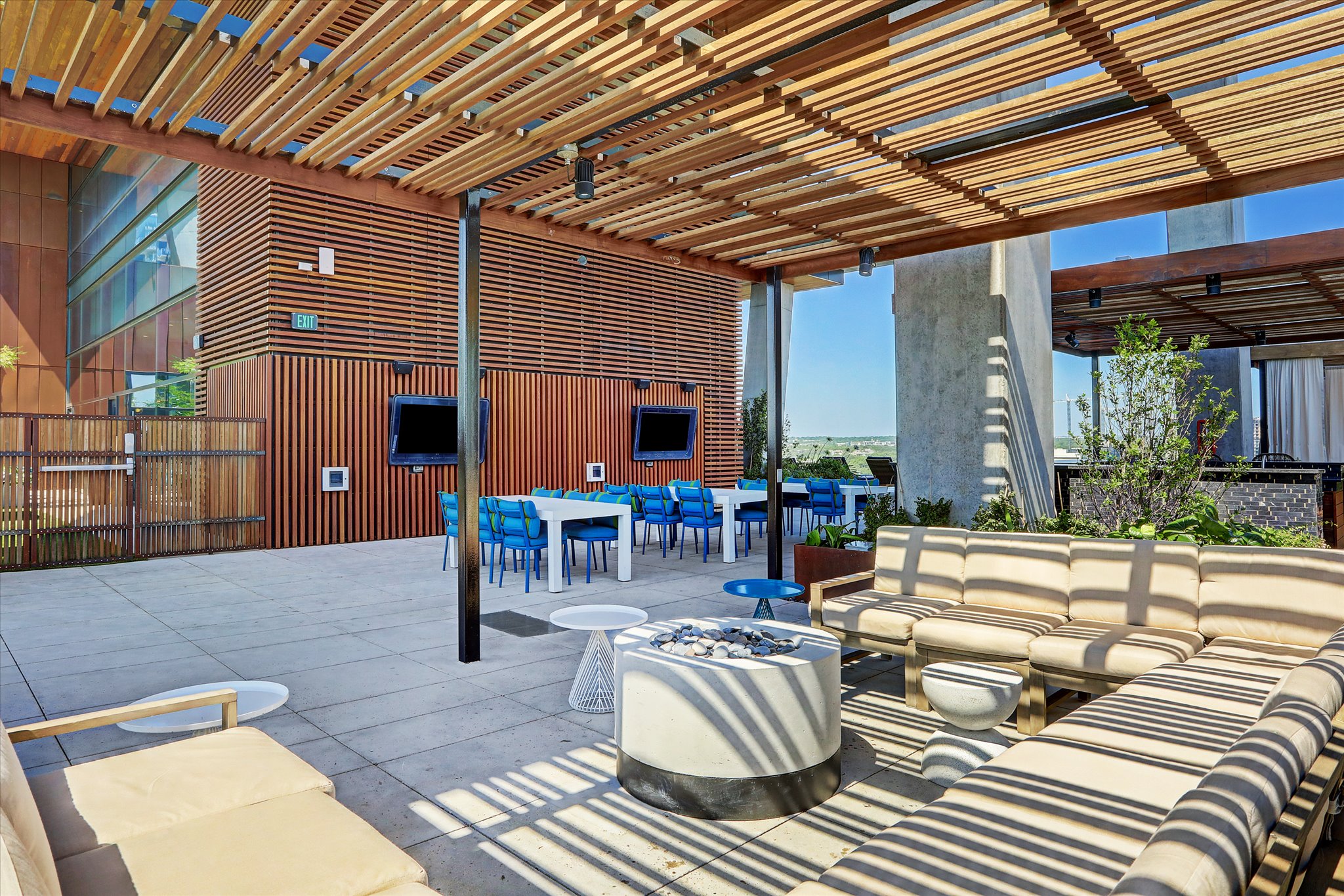 70 Rainey Street, Unit 1405 Austin, TX 78701 - Photo 21 of 31 a outdoor living space with furniture