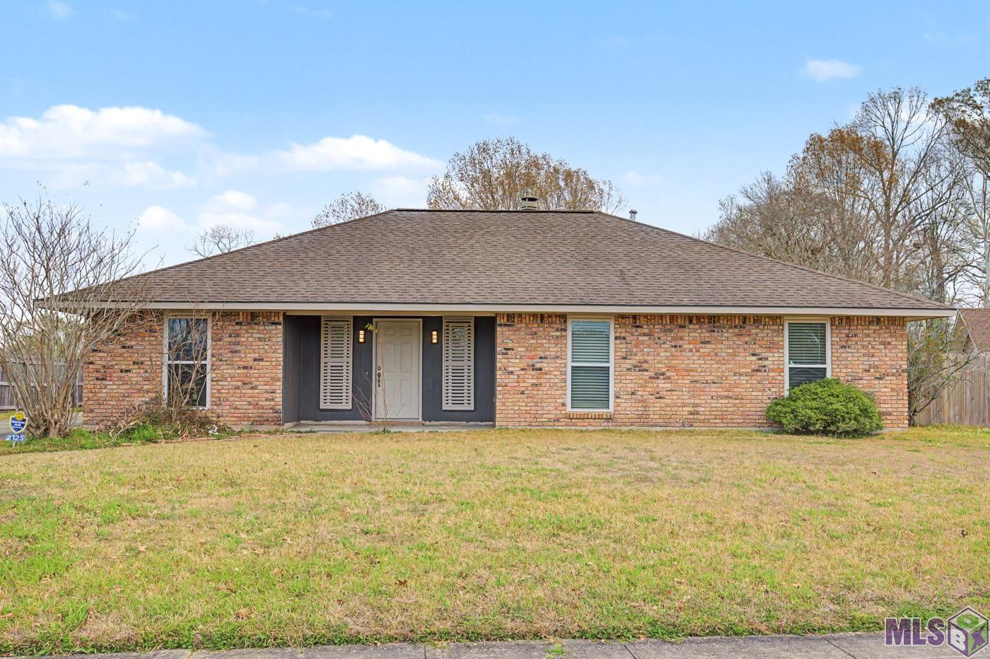 2125 Stonewood Drive Baton Rouge, LA 70816 - Photo 1 of 15
