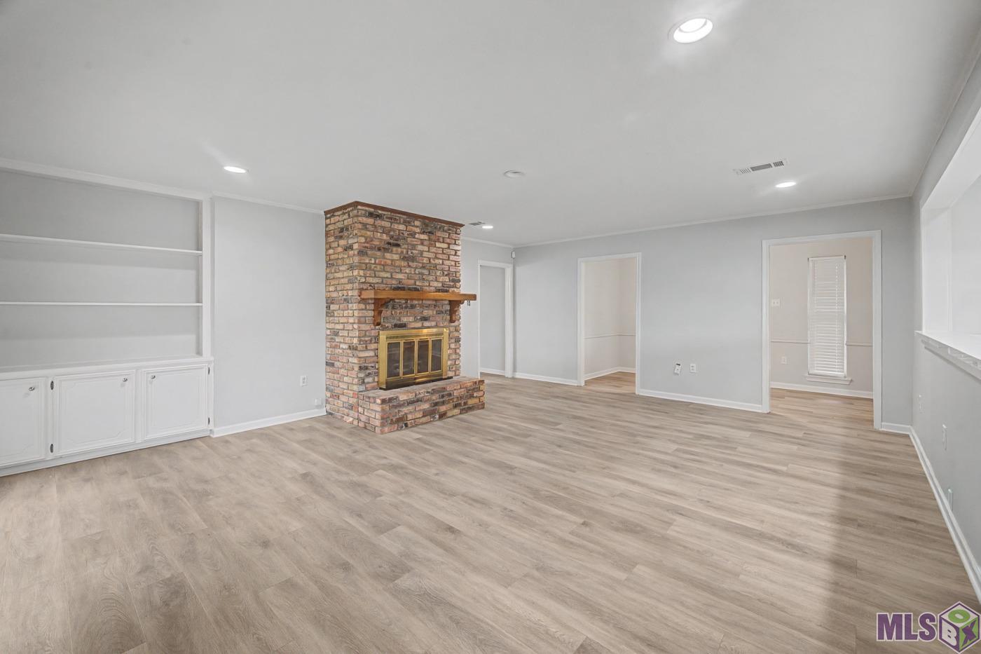 2125 Stonewood Drive Baton Rouge, LA 70816 - Photo 3 of 15