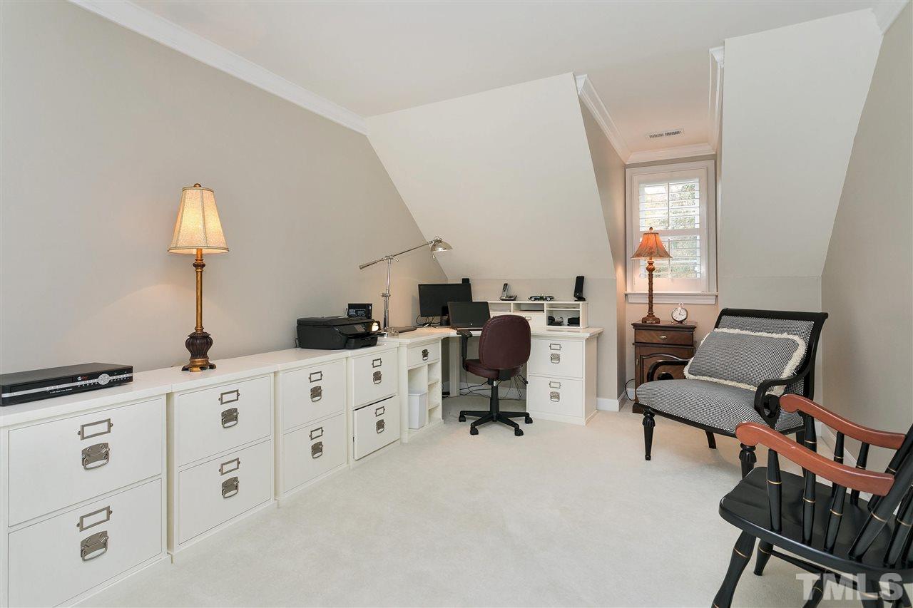 424 Weathergreen Drive Raleigh, NC 27615 - Photo 22 of 25 Gallery Image 22