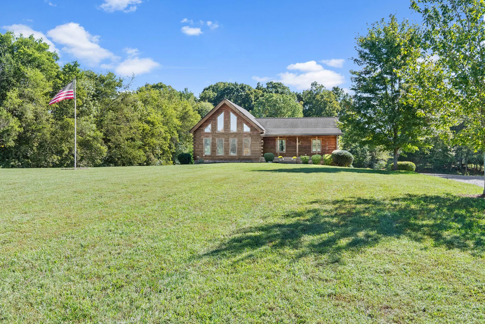 5235 Stacy Springs Road Springfield, TN 37172 - Photo 2 of 37 Gallery Image 2