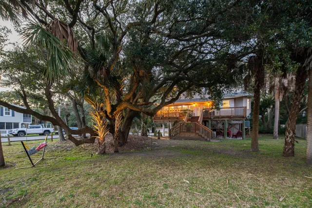 $1,475,000 | 520 West Ashley Avenue, Folly Beach, SC 29439